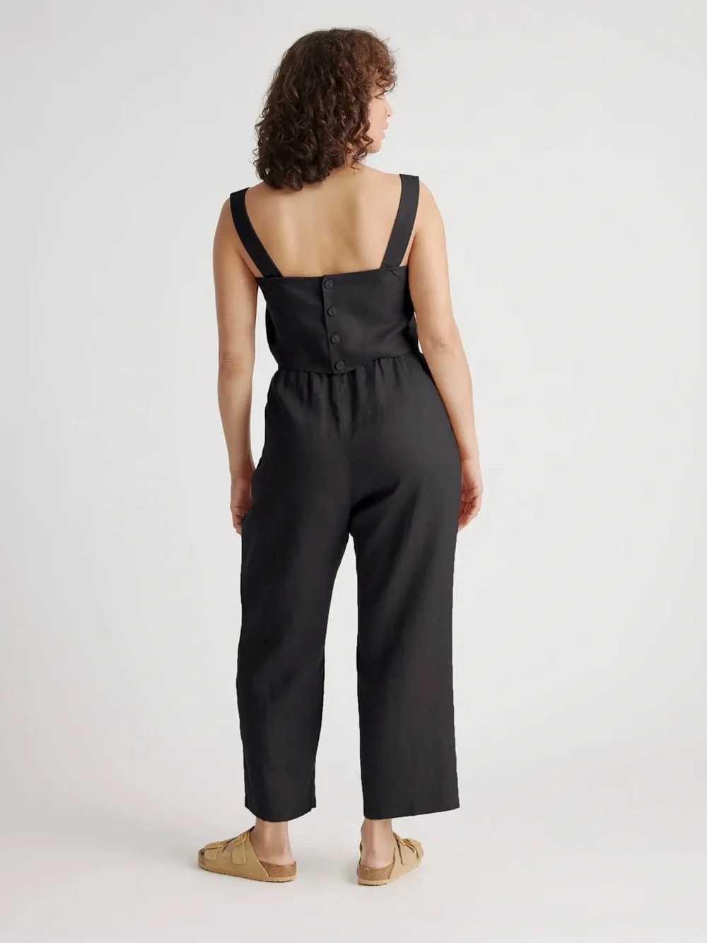 Quince | 100% European Linen Tapered Ankle Pants in Black Small